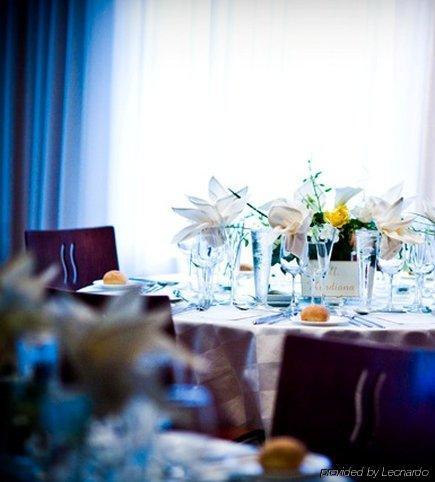 The Mansion On Delaware Avenue 4*