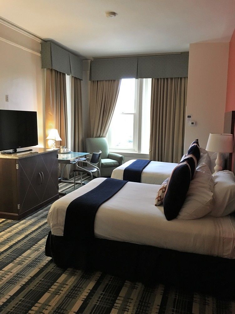 The Mansion On Delaware Avenue 4*